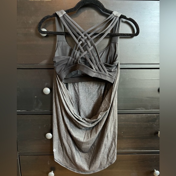 Lululemon Wild Tank, Size 8, Heathered Black - Picture 3 of 3